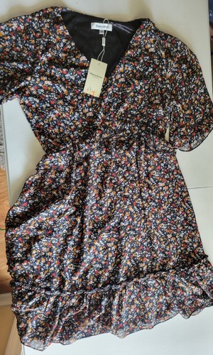 Manydress Women's Casual Summer Boho Dresses Chiffon Floral Print Ruffle Sleeve - Picture 2 of 5