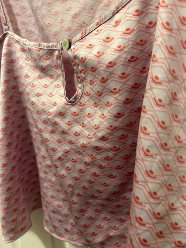 Victoria Secret Size XL Cami and Size M Bottoms Tiny Rose Pattern 2-Piece Pajama - Picture 3 of 7