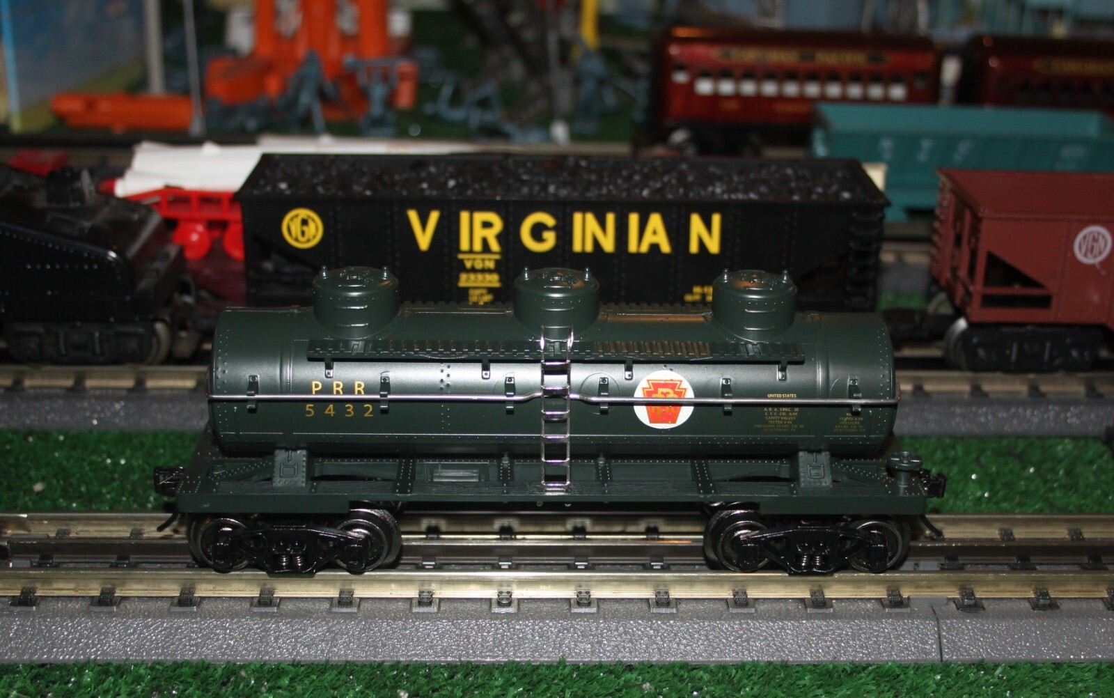 Picture 2 of 5