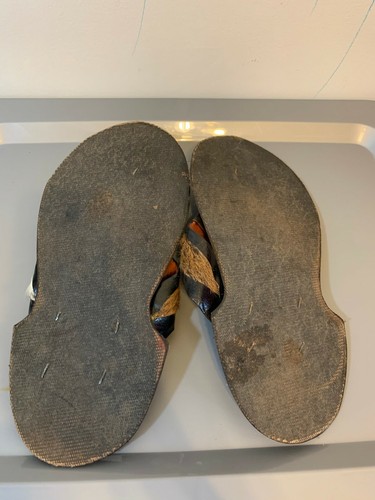Women’s Sandals Flip Flops Red / Black Color Faux Fur Trim - Picture 6 of 9