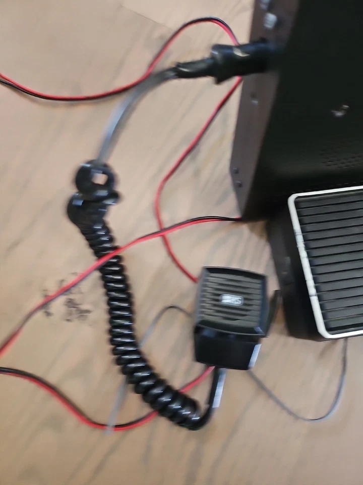 LOT Vintage Realistic TRC-86 & TRC-421A & TRC-21-549 - 4 PIECES COLLECTION  - Image 3 of 4