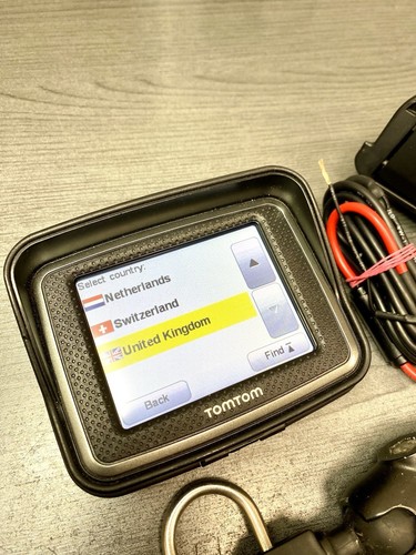TomTom Urban Rider Motorcycle Sat Nav 2024 Europe West Update And Accessories - Picture 6 of 16
