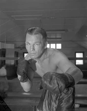 Tony Zale Boxer Of The Usa 1940S Old Boxing Photo