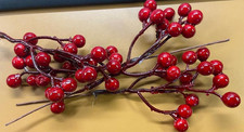 20 Pcs Artificial Red Berries Stems 7.1" Waterproof Berry Branches for Home ...
