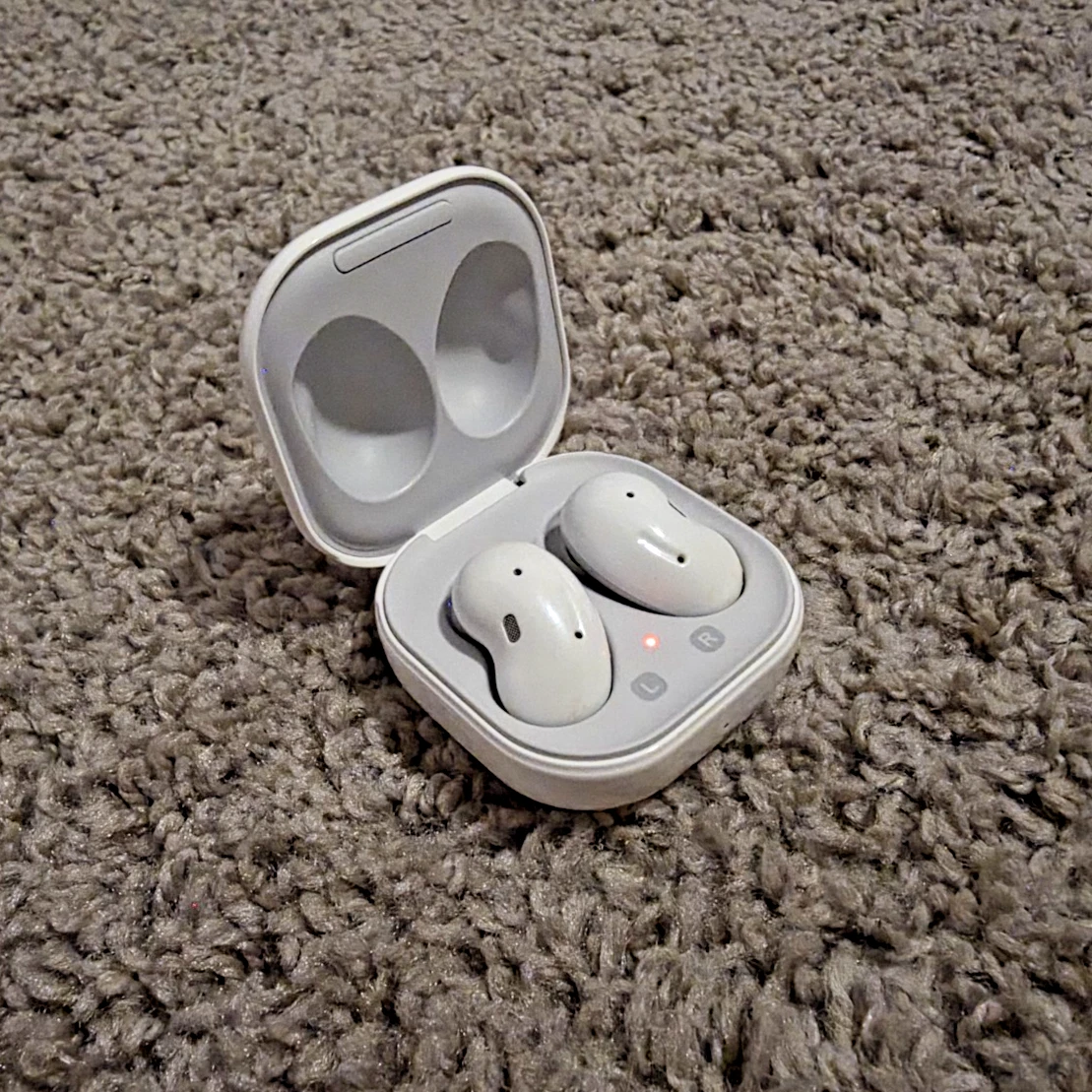 Samsung Galaxy Buds Live for sale - eBay