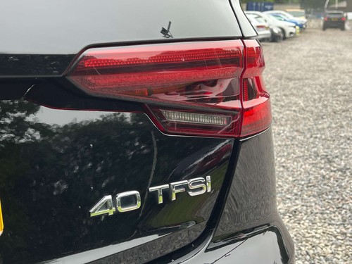 2019 Audi A4 2.0 A4 Black Edition 40 TFSI Semi-Auto 4dr Saloon Petrol Automatic - Picture 10 of 24