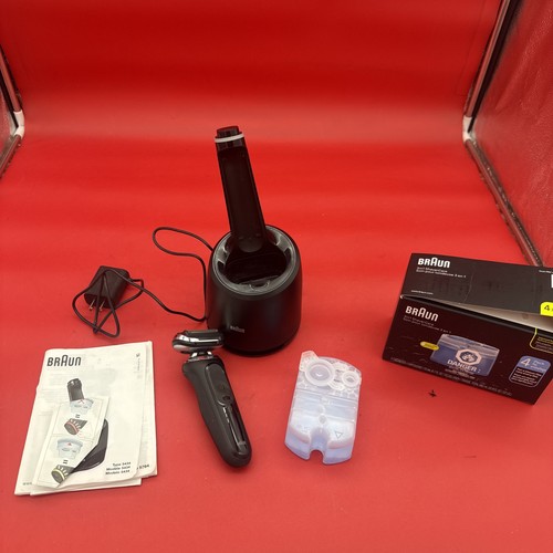 Braun S7 360 Electric Shaver Excellent Used Condition