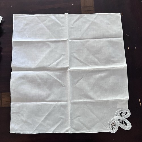 Battenberg Lace Set Of 16 Vintage Napkins Warm White 16x16” Bullocks Store Mixed - Picture 2 of 10