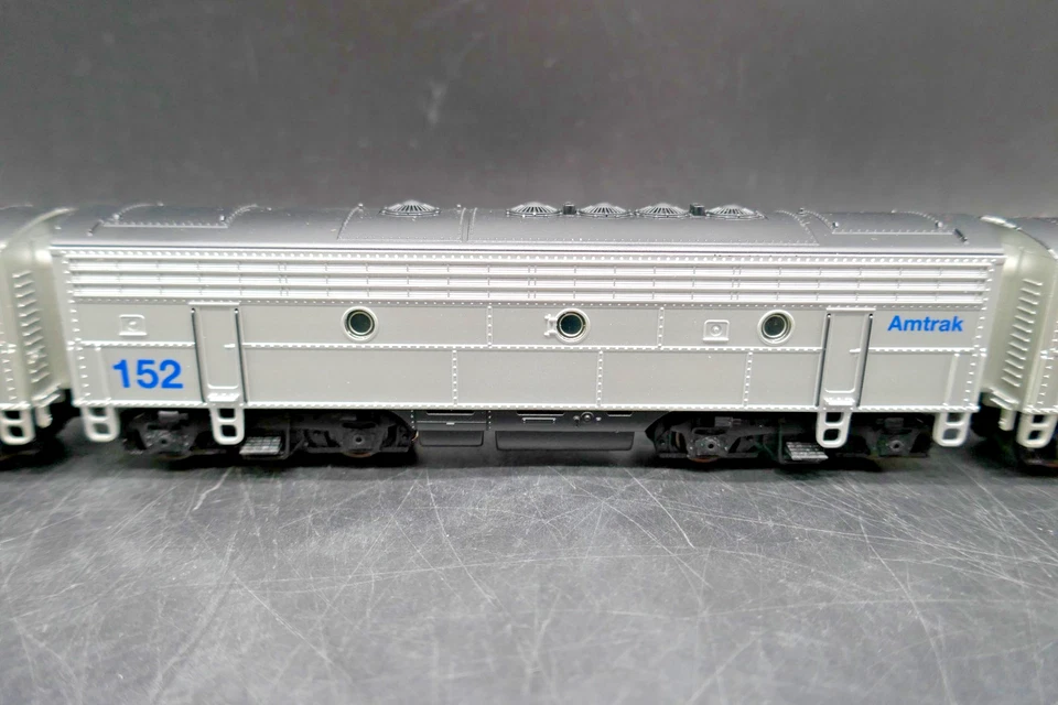 HO Marklin Digital 37621 Amtrak ABA Diesel Locomotive (Needs Work) *Read Desc - Image 3 of 4