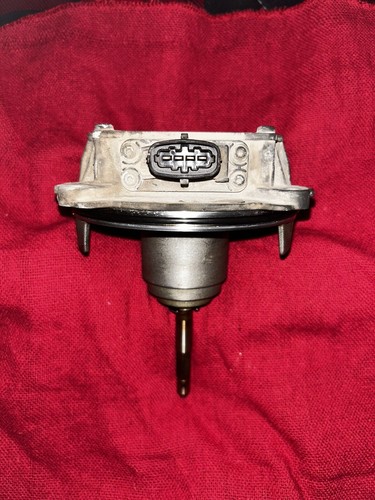 Paccar CrankCase Ventilation Filter - Control Module / CCV Motor Only - Picture 1 of 3