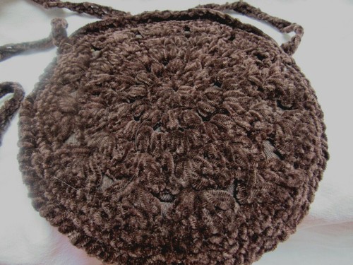 Vintage 33 East Long Strap Round Purse Dark Brown Crushed Velvet Or ? - Picture 2 of 8
