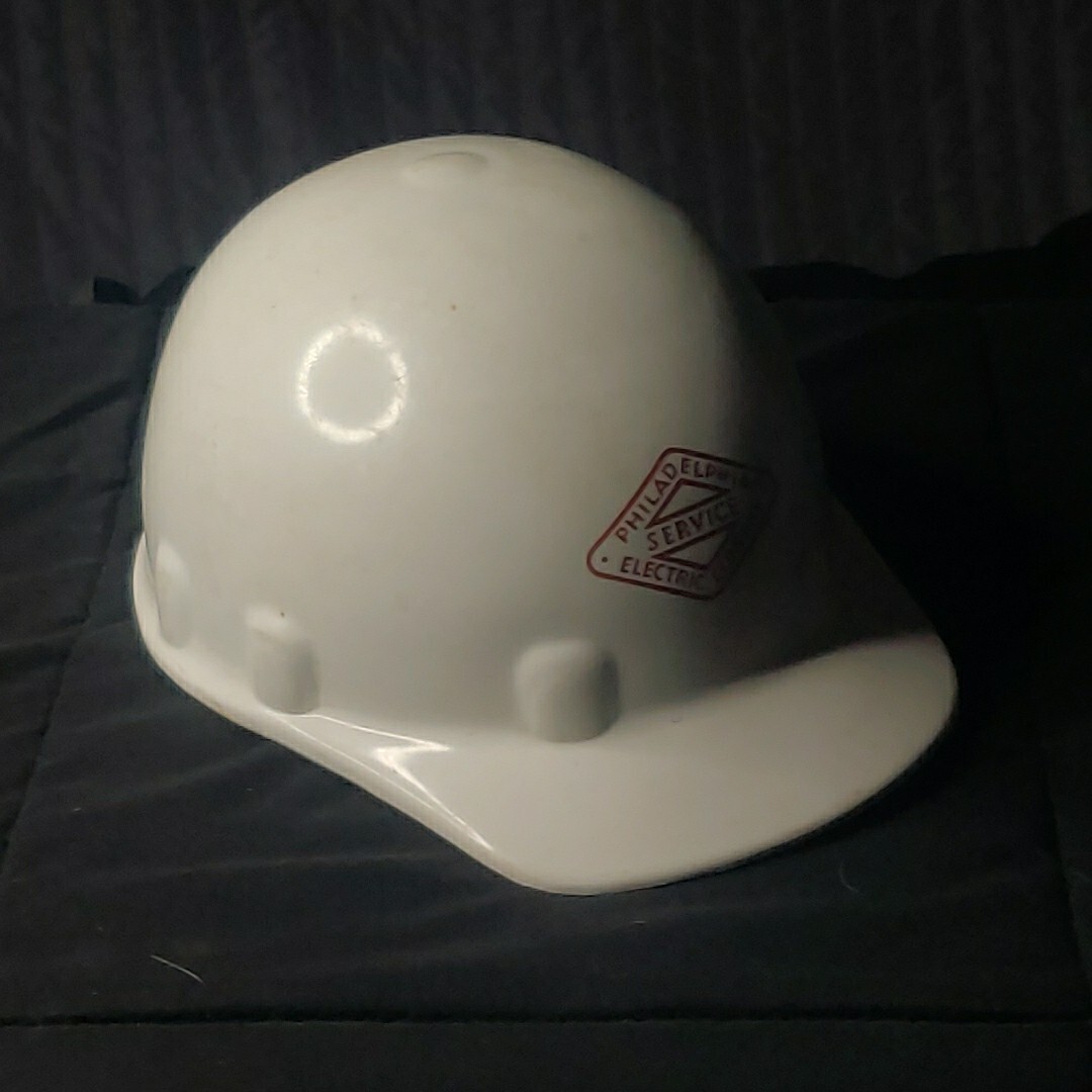 Picture 4 of 6
