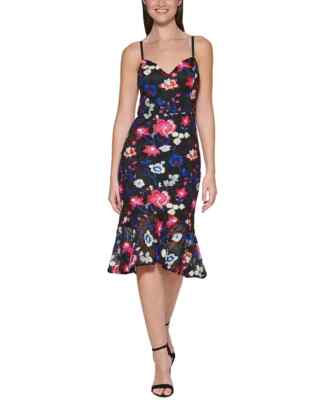 maggie sottero mermaid lace dress Plus-Size Floral Plunging Mermaid Dress main image 1