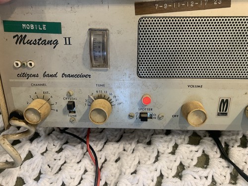 Metrotek Mustang II Vintage Tube Type CB Radio - Zdjęcie 4 z 6