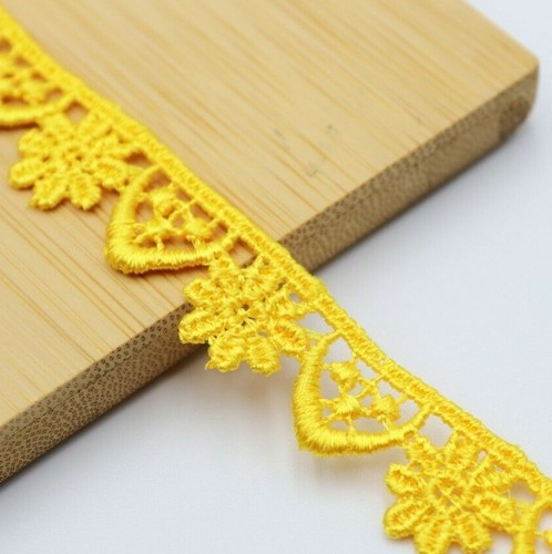 1.30CM Wide 2 Meter Lot Daisy Fine Flower Edge Lace Trim Colours Guipure Sew on - Picture 22 of 63