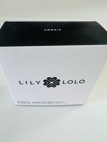Lily Lolo SPF 15 Mineral Foundation Full Size Brand New. clean non toxic - Picture 2 of 4