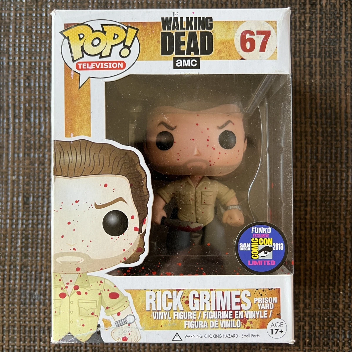 Unopened Funko Pop BLOODY COMIC CON Walking Dead RICK GRIMES