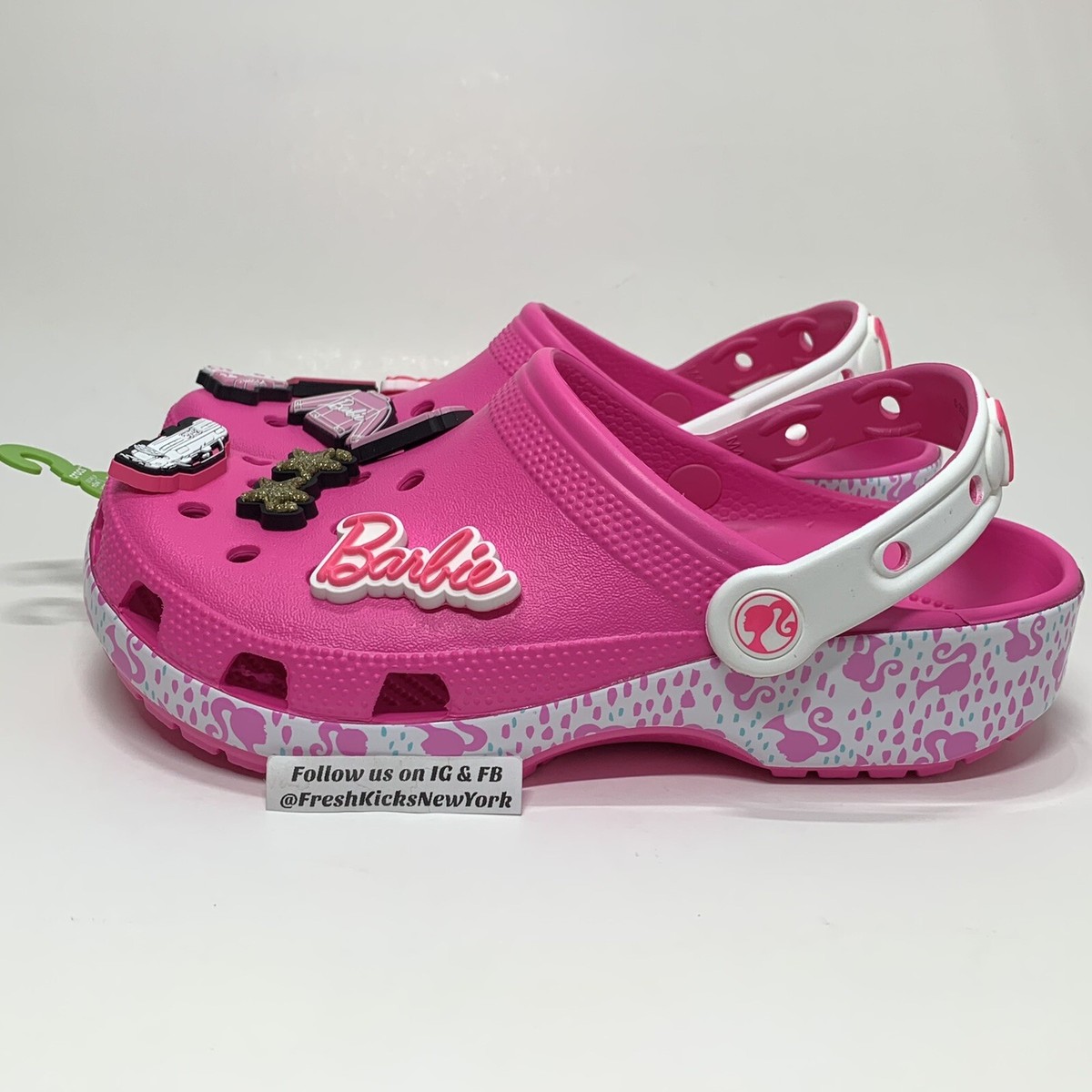 Crocs X Barbie Classic Clog Electric Pink Size 5 / Wmn 7 Crocs X Barbie Classic Clog Electric Pink Size 5 / Wmn 7