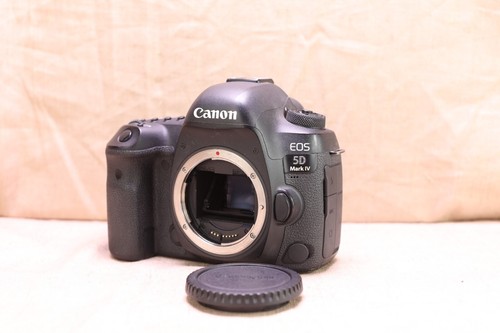 Canon EOS 5D Mark IV - Black, Body Only - 30.4 MP DSLR - Missing Mode Dial Cover - Picture 2 of 9