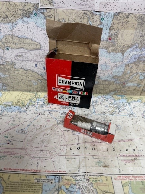 Champion pack of 4 #RF9YC Spark Plug 409.
