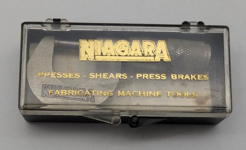 Vtg Niagara Fabricating Machine Tools Mini Micrometer Advertising Case