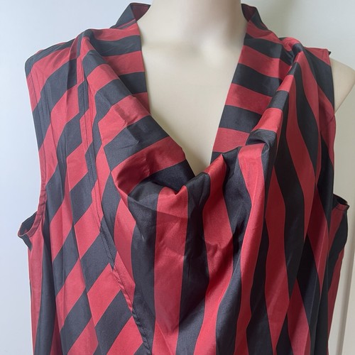 TS Taking Shape Blouse Top size 16 Plus Stripe Red & Black Sleeveless Tunic EUC - Picture 5 of 10