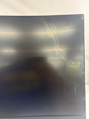AOC C27G2Z 27" Frameless Ultra-Fast Monitor, FHD 1080p, 0.5ms 240Hz-LCD Damaged - Picture 2 of 7