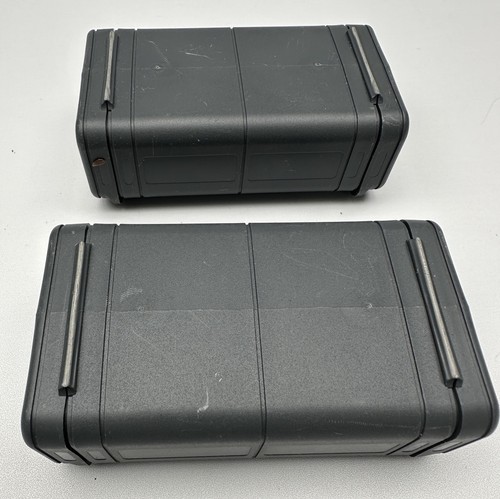 2x Film-Safe X 35mm Film Container (Holds 4 film Canisters) opens both ends - Picture 3 of 6