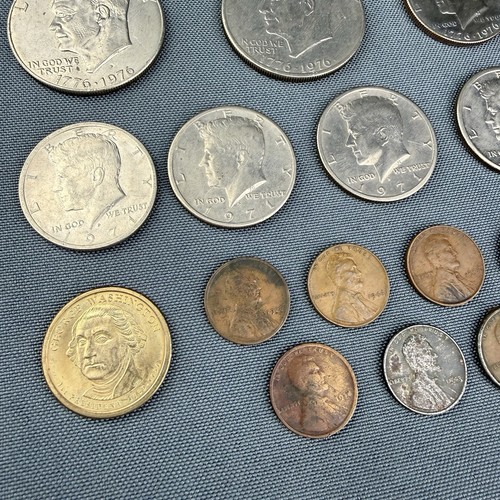 Lot of 29 Coins 10 Liberty Dollar 7 Half Dollar 1 Gold Dollar 11 Wheat Pennies - Picture 4 of 13