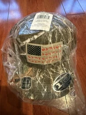 Columbia PHG Game Flag 110 Snap Back Mid-Crown RealTree CS6964-900