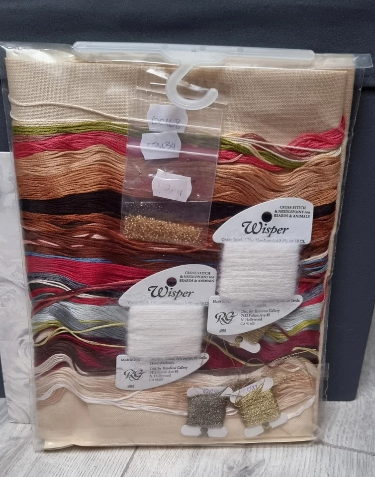 Mirabilia "Royal Holiday" A Christmas Queen Full Kit & Pattern Nora Corbett MD78 - Image 4 of 4