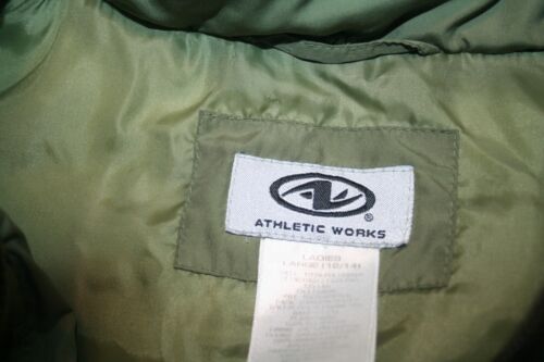 NEW, BEAUTIFUL ATHLETIC WORK OLIVE GREEN QUILTED DOWN PUFFER VEST, SZ L - Picture 2 of 7