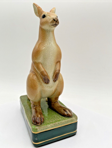 Kangaroo Takahashi San Francisco Single Bookend Ceramic Figurine Hidden Bottom - Picture 2 of 24