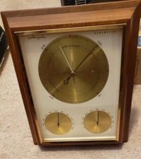 VINTAGE AIRGUIDE WEATHER STATION BAROMETER THERMOMETER HUMIDITY NICE