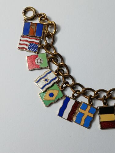 Vintage 1939 World's Fair New York Enamel Charm Bracelet Flags Countries Rare D2 - Picture 3 of 16