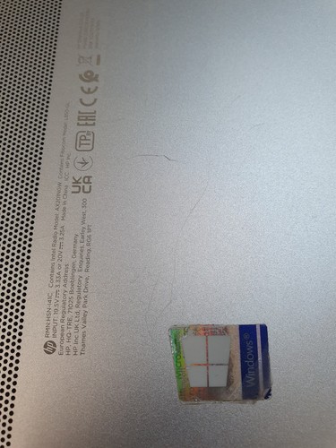 HP EliteBook 830 G8 Core i7-1165G7 16GB NO SSD 13.3" NO WINDOWS Grade D EC1405 - Picture 9 of 10