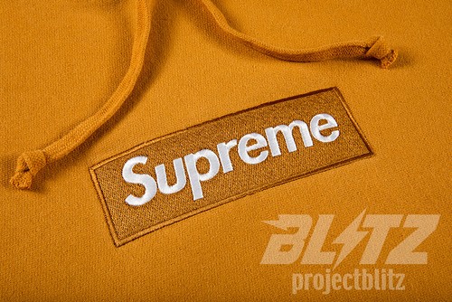 SUPREME BOX LOGO HOODED SWEATSHIRT LIGHT MUSTARD M L FW21 HOODIE SUPREME BOX LOGO HOODED SWEATSHIRT LIGHT MUSTARD M L FW21 HOODIE