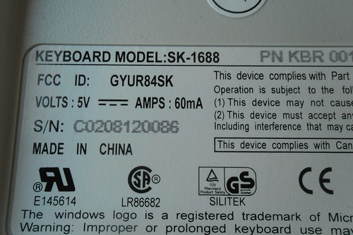 White Micron PC Keyboard model SK-1688 - Picture 4 of 4