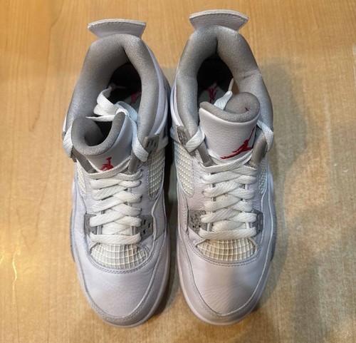 Air Jordan Retro 4 GS White Oreo Size 6Y Black Tech Grey Fire Red DJ4699-100 - Picture 4 of 9