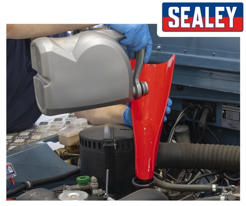 Sealey Flexible / Mouldable Funnel - For Filling / Drain Fluids - Wipe Clean - Picture 3 of 5