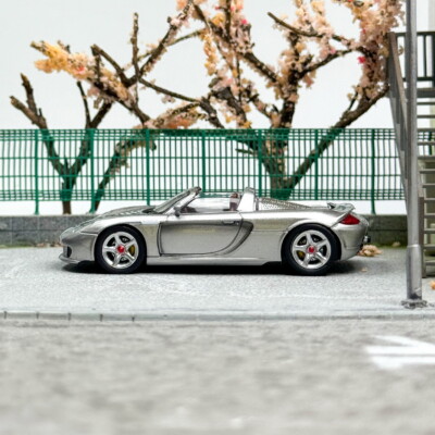 Funny Model 1/64 Scale Porsche Carrera GT Silver Diecast Car Model