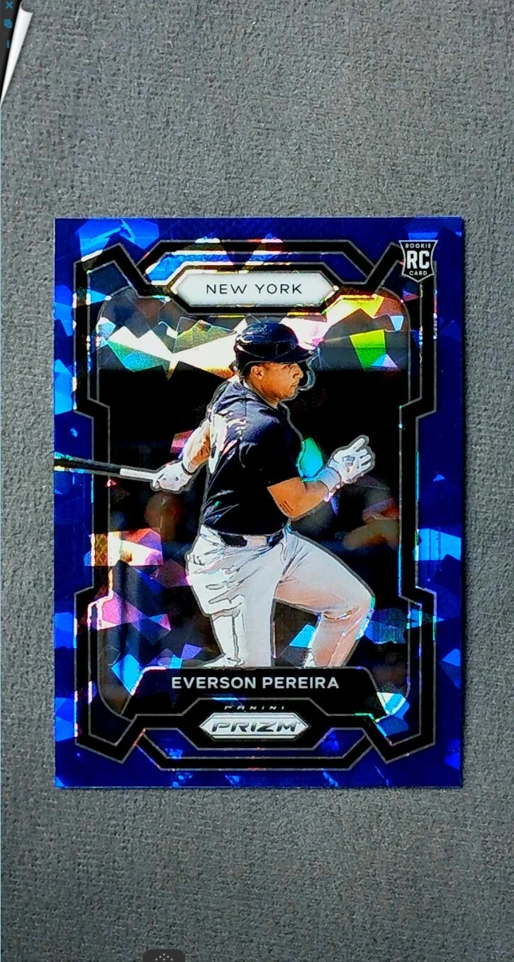 2024 Panini Prizm Blue Ice Prizm #185 Everson Pereira Yankees