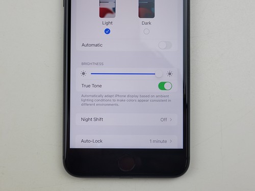 Apple iPhone 8 Plus (A1864) 128GB - Space Gray (Unlocked) - SMALL ISSUE - J9360 - Picture 6 of 10