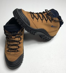 women's nike acg boots