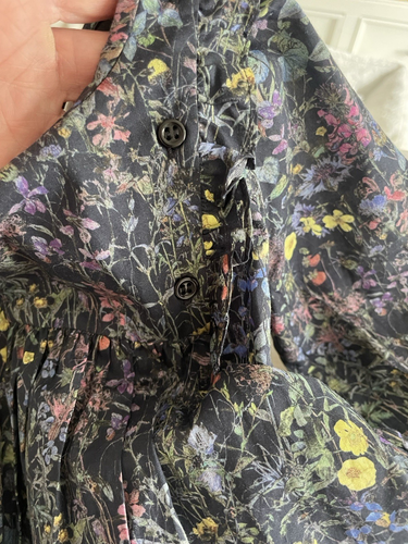 BONPOINT *BNWT* FRENCH NAVY TOP WITH FLORALS, LIBERTY FABRIC SIZE 12m £100+ - Picture 11 of 12