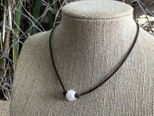 Pearl Choker, Single Freshwater Pearl and Leather Choker Necklace - Picture 32 of 180