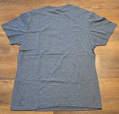 Pusheen Kitty Cat DJ Record Player Tee Size Large - Picture 4 of 4