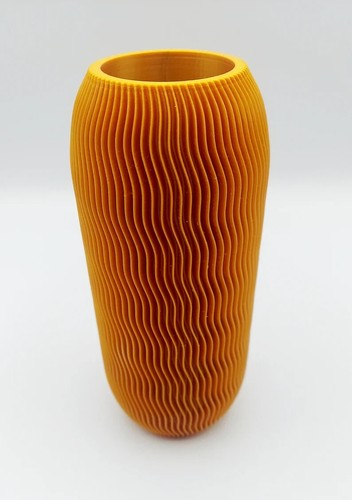 Wavy Vase / Pencil Holder / Candle Holder - Picture 2 of 5