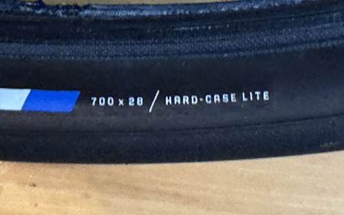 Bontrager R1 700 X 28 / Hard-case Lite Tire Set - Picture 3 of 4