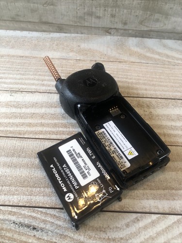 OEM Motorola CLS1410 4 Channels UHF 2-Way Radio Black (WITH BATTERY) - Picture 7 of 10